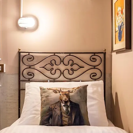 The Address Loft - Joy בודפשט