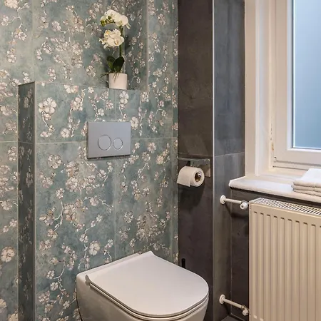 The Address Loft - Joy בודפשט