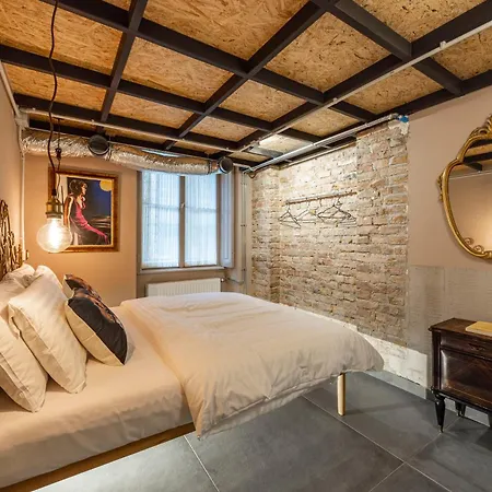 The Address Loft - Joy * Budapeszt